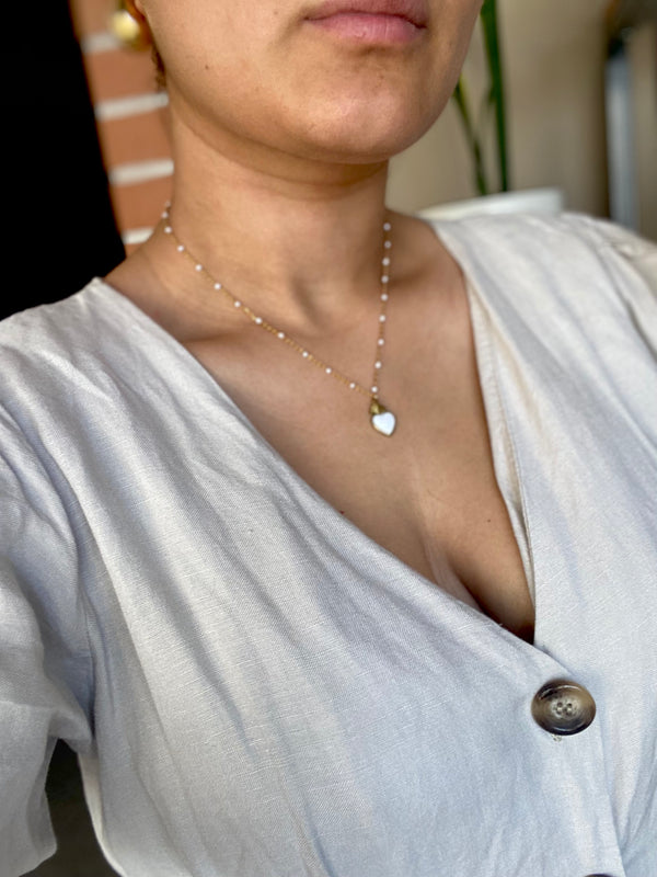 Collana cuore sacro bianco